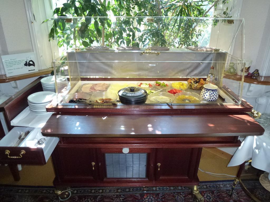 Hotel Tanneck Баден-Баден Екстериор снимка