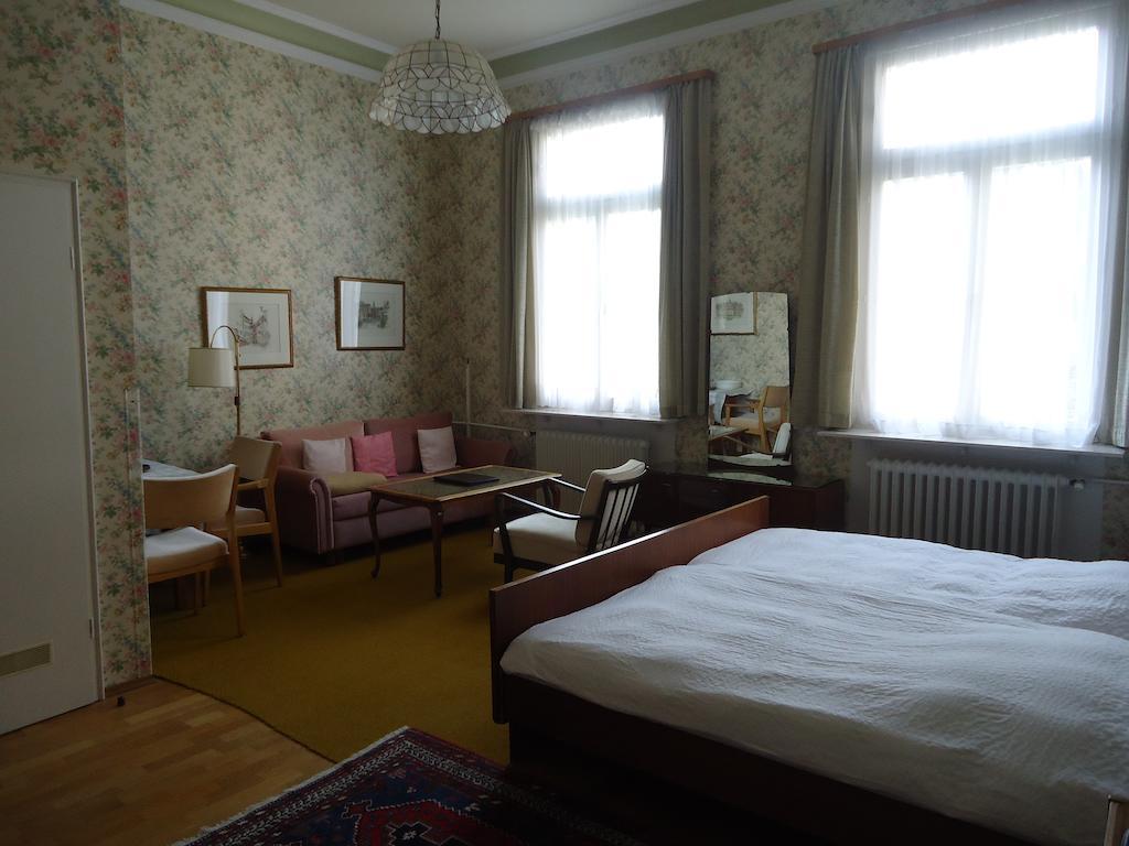 Hotel Tanneck Баден-Баден Екстериор снимка