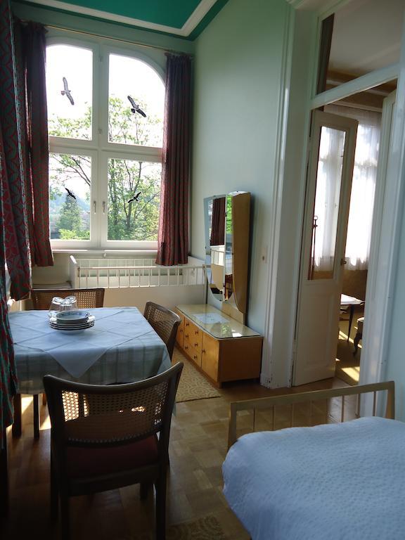 Hotel Tanneck Баден-Баден Екстериор снимка