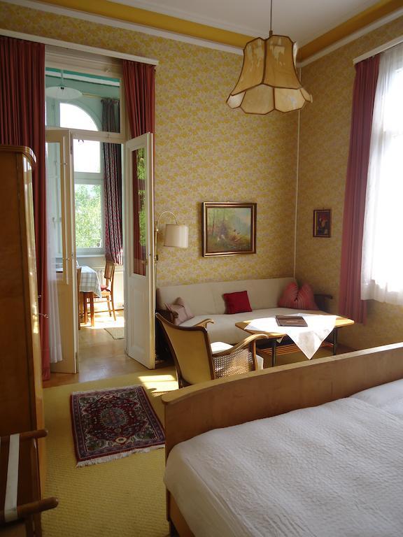 Hotel Tanneck Баден-Баден Екстериор снимка