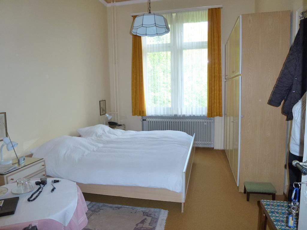 Hotel Tanneck Баден-Баден Екстериор снимка