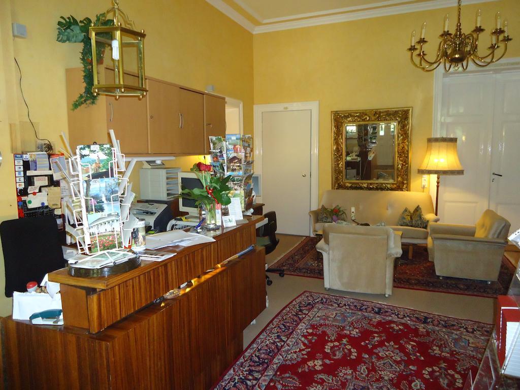 Hotel Tanneck Баден-Баден Екстериор снимка